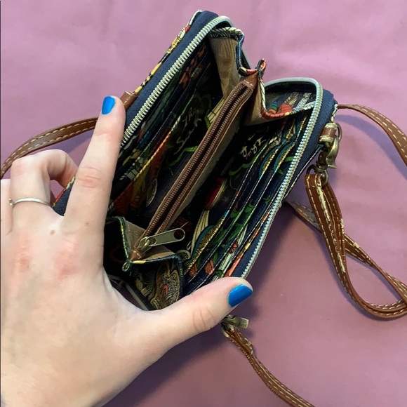 Sakroots Wallet - Picture 3 of 5